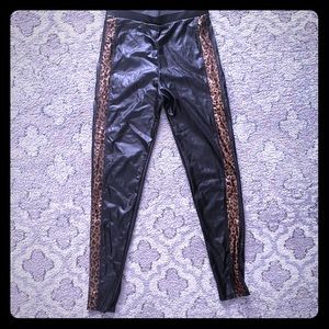 🌸 2 for $15🌸 PVC Leggings with leopard print